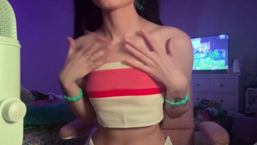 Beebee ASMR - Cosplay with u