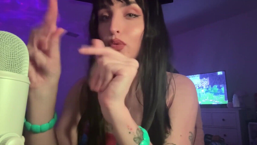 Beebee ASMR - Cosplay with u