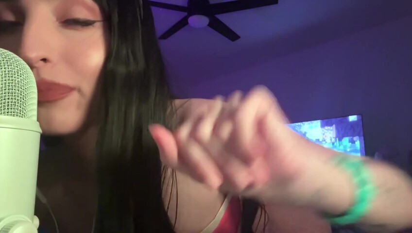 Beebee ASMR - Cosplay with u