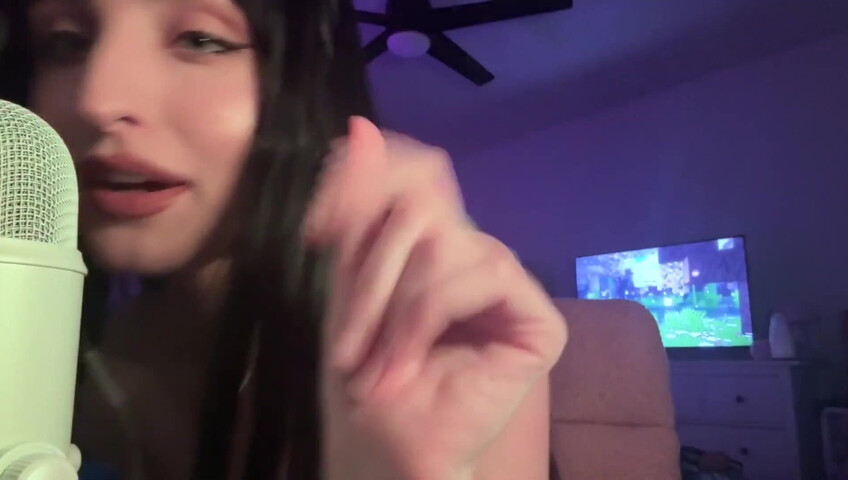 Beebee ASMR - Cosplay with u