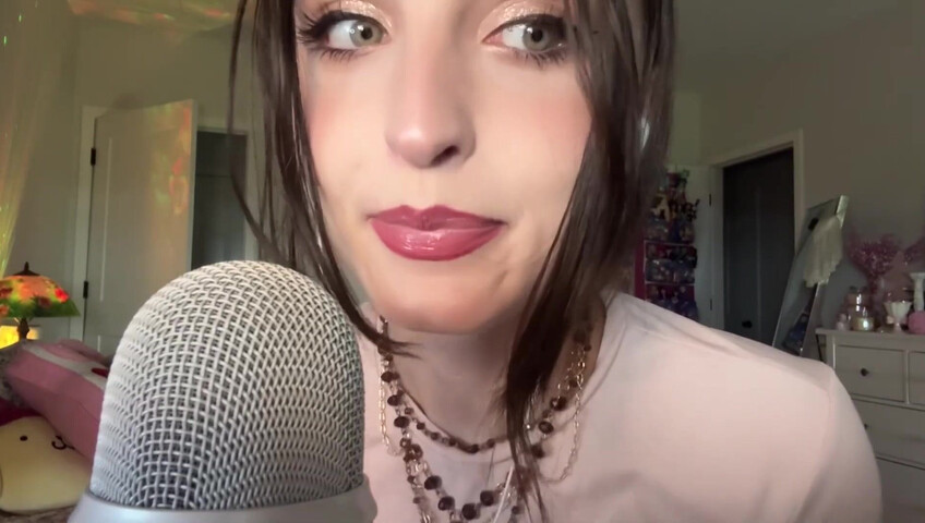 Beebee ASMR - XL Nail Tapping, Scratching, w⧸ Random Objects, Upclose Whisperi