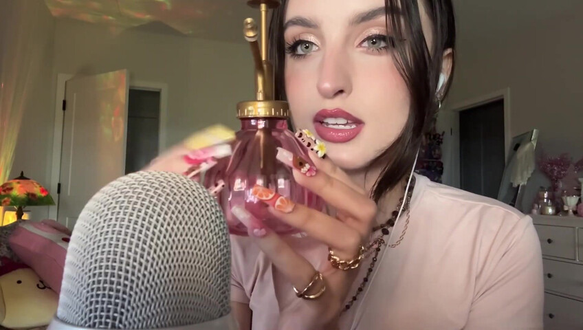 Beebee ASMR - XL Nail Tapping, Scratching, w⧸ Random Objects, Upclose Whisperi
