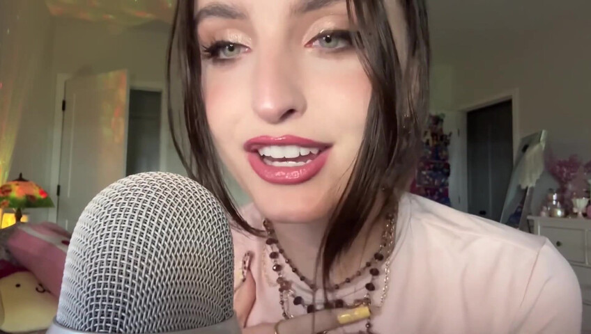 Beebee ASMR - XL Nail Tapping, Scratching, w⧸ Random Objects, Upclose Whisperi