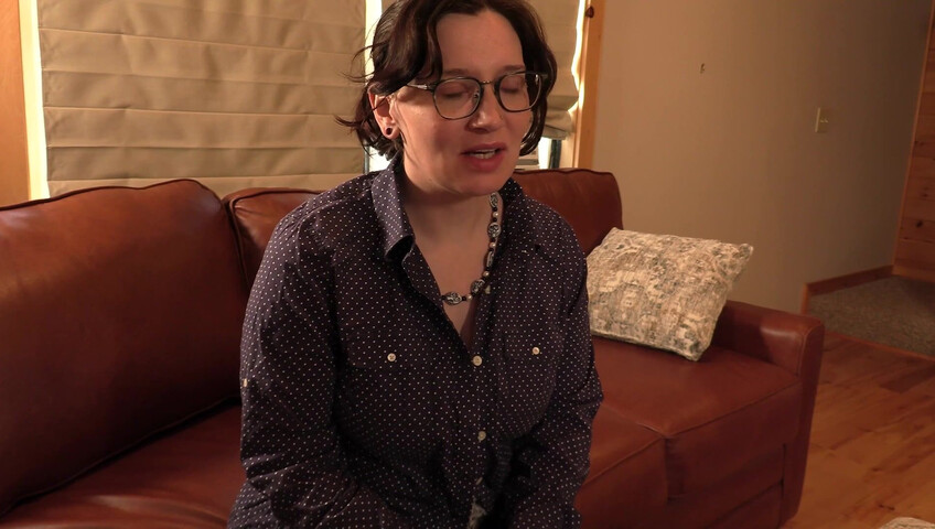 Bettie Bondage - Bully Gets MILF to Gag and Squirt