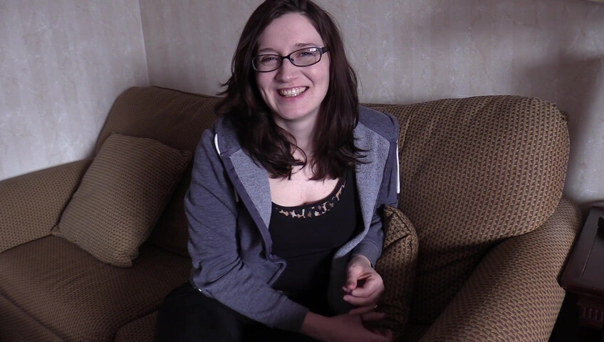 Bettie Bondage - First date surprise