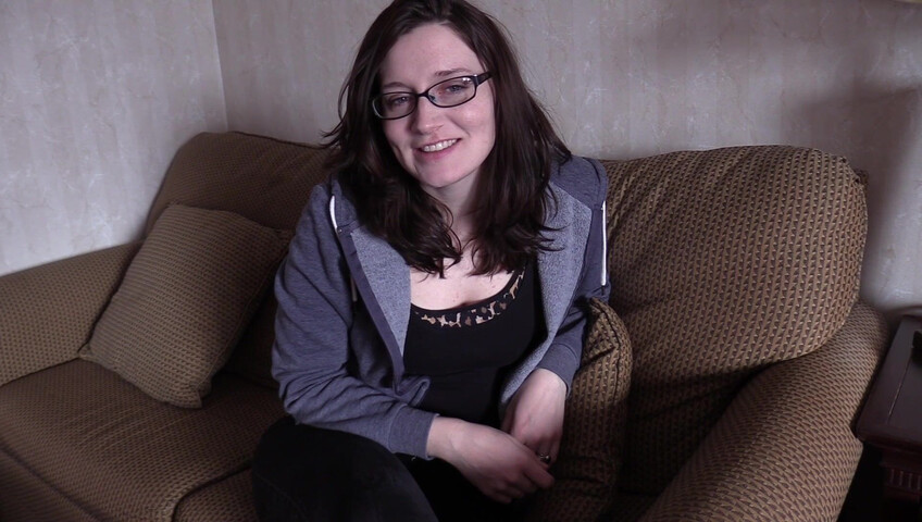 Bettie Bondage - First date surprise