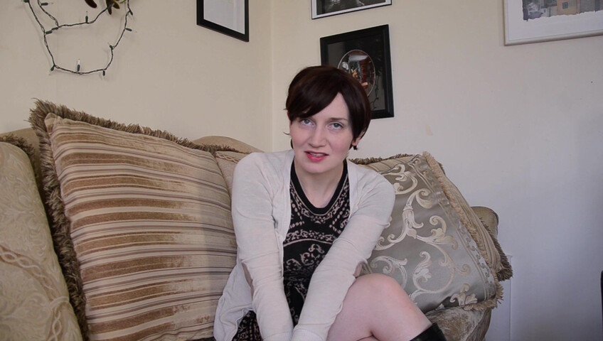 Bettie Bondage - Forcing Mom to Fuck Me On My Sisters Bed HD