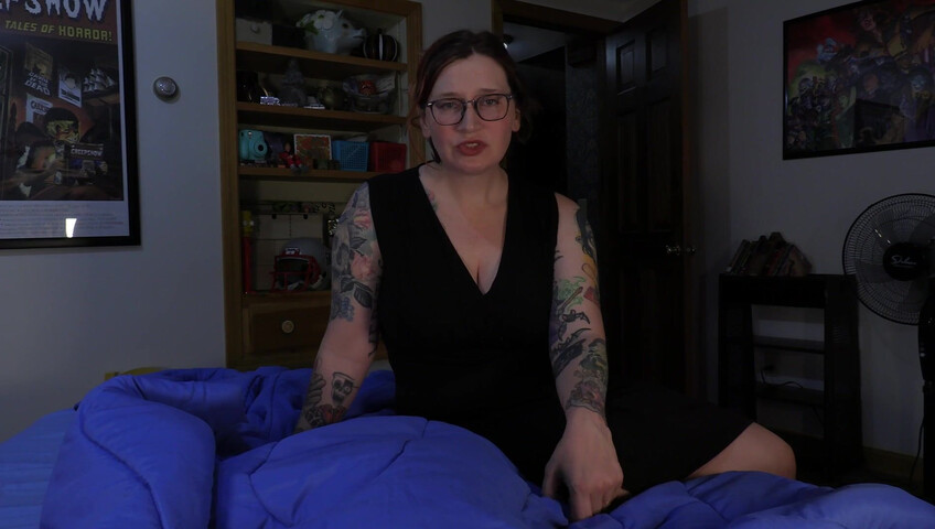 Bettie Bondage - Mom's Truth About the School Trip