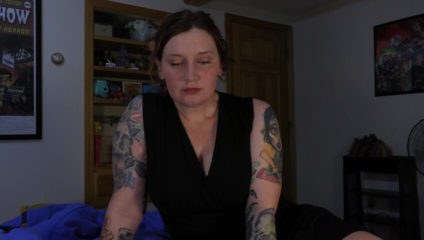 Bettie Bondage - Mom's Truth About the School Trip