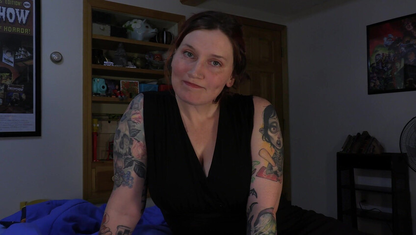 Bettie Bondage - Mom's Truth About the School Trip