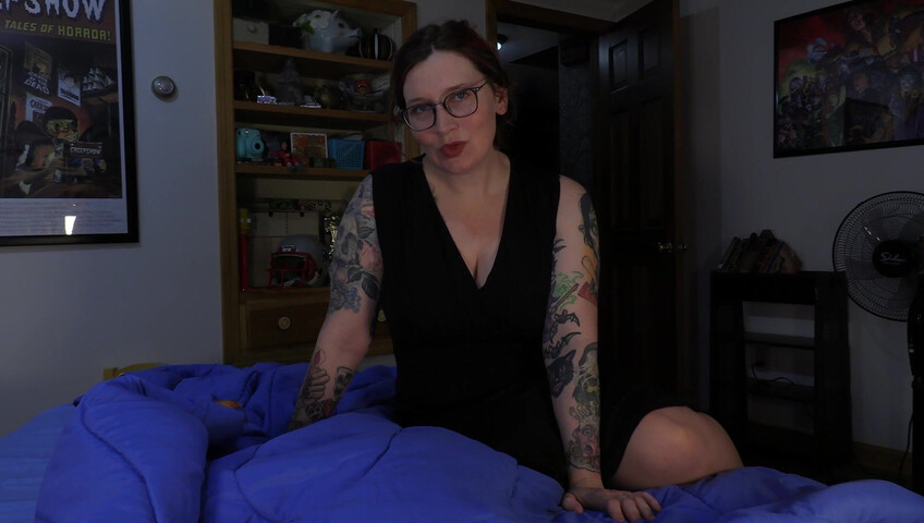 Bettie Bondage - Mom's Truth About the School Trip