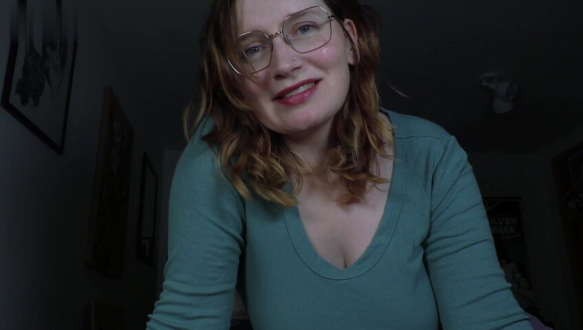 Bettie Bondage - Mommy Needs A Fix