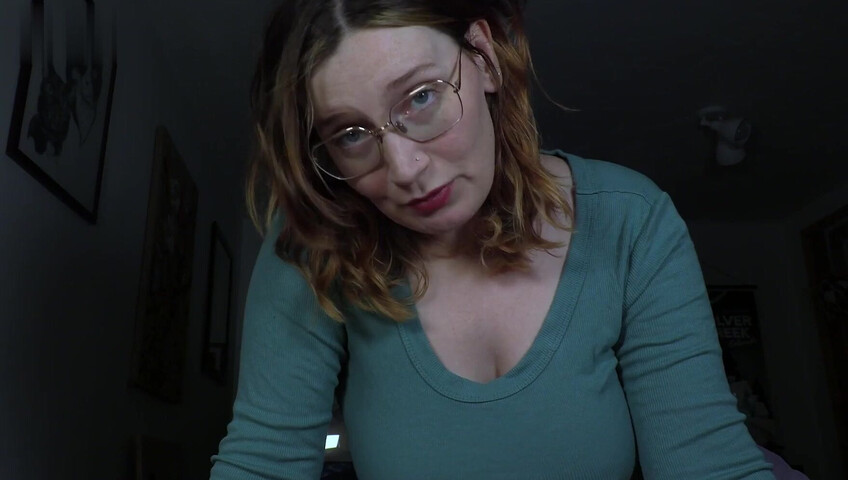 Bettie Bondage - Mommy Needs A Fix