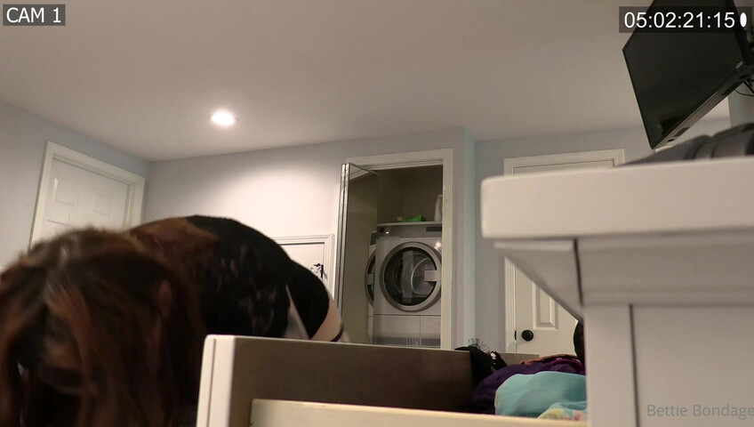 Bettie Bondage - Mommy Roleplay