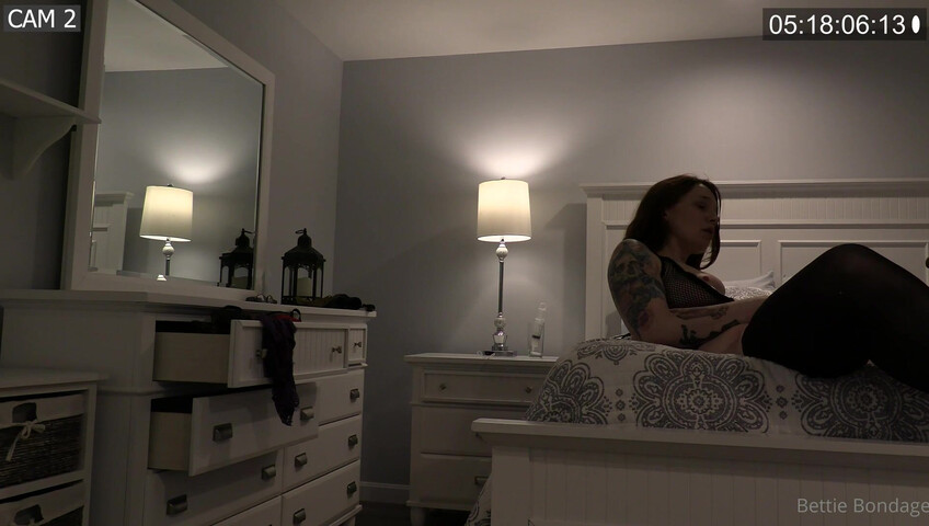 Bettie Bondage - Mommy Roleplay