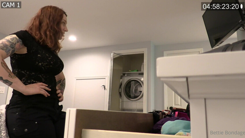 Bettie Bondage - Mommy Roleplay