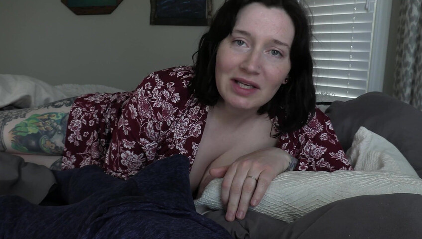 Bettie Bondage - Morning Wood with Mommy