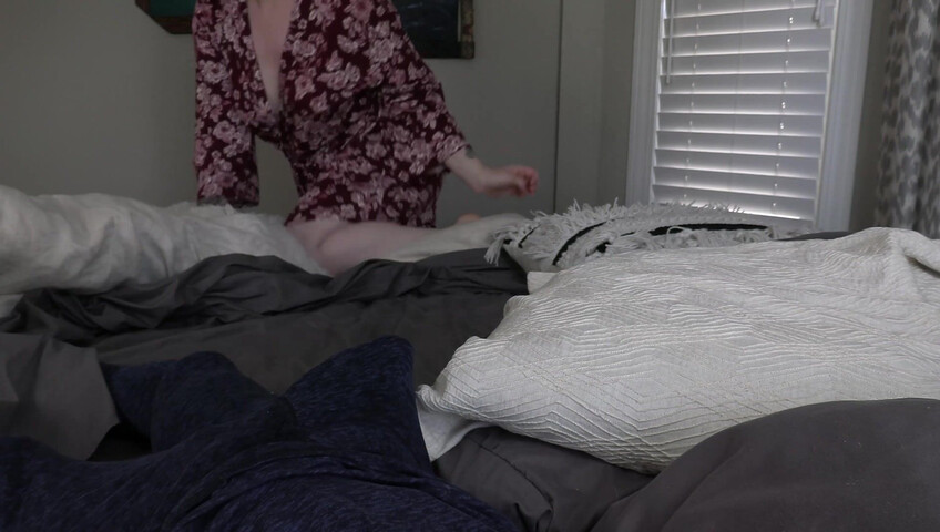 Bettie Bondage - Morning Wood with Mommy