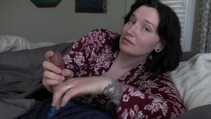 Bettie Bondage - Morning Wood with Mommy