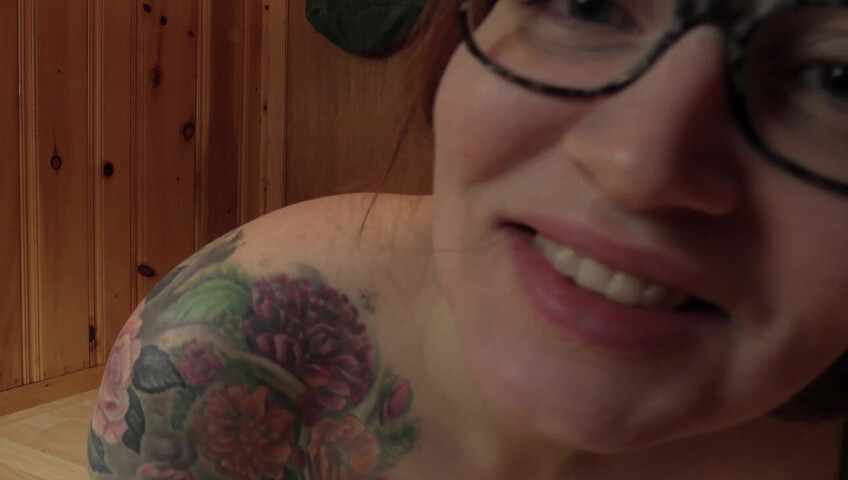 Bettie Bondage - Pose for Bettie