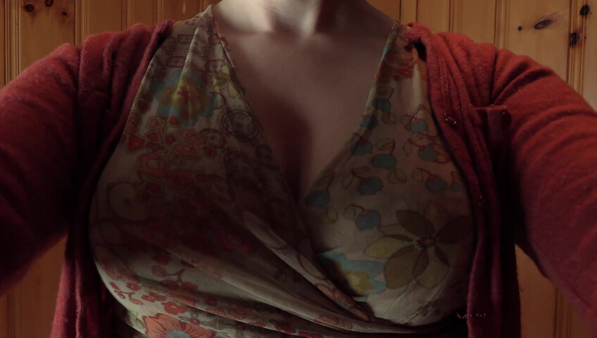 Bettie Bondage - Pose for Bettie