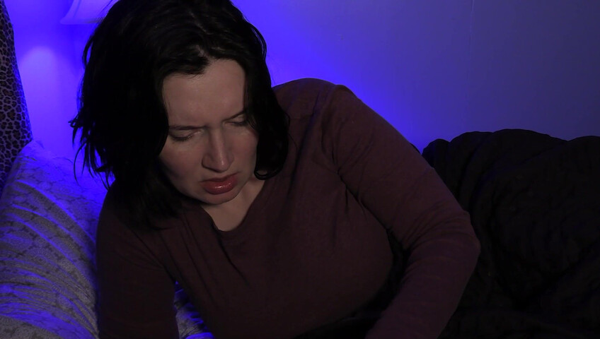 Bettie Bondage - Sharing a Bed with Your Sister