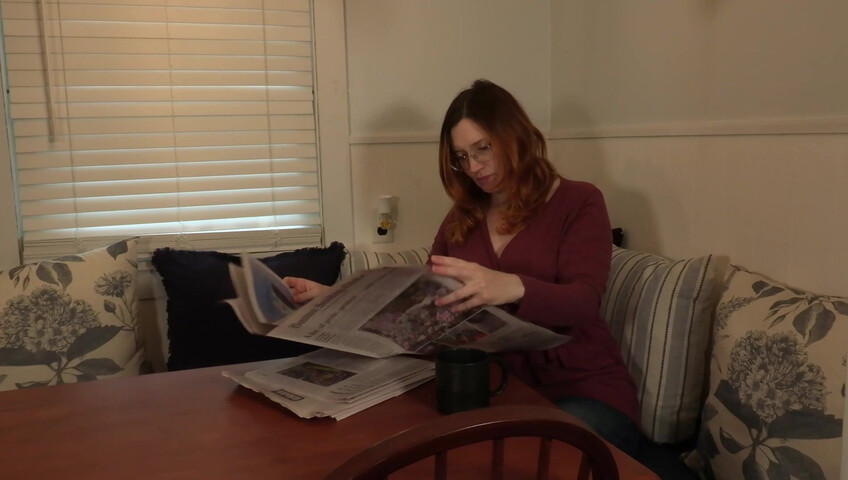 Bettie Bondage - Size Queen Step-Mom in 4K