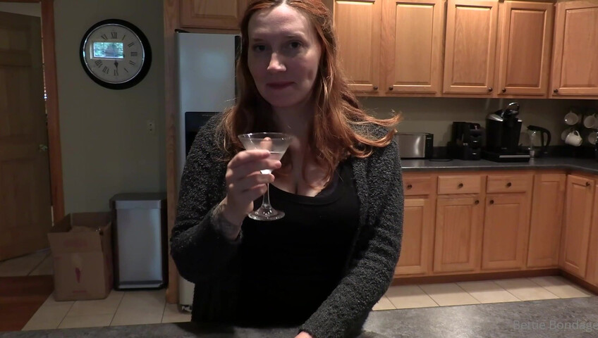 Bettie Bondage - Spying on Best Friend's Mom