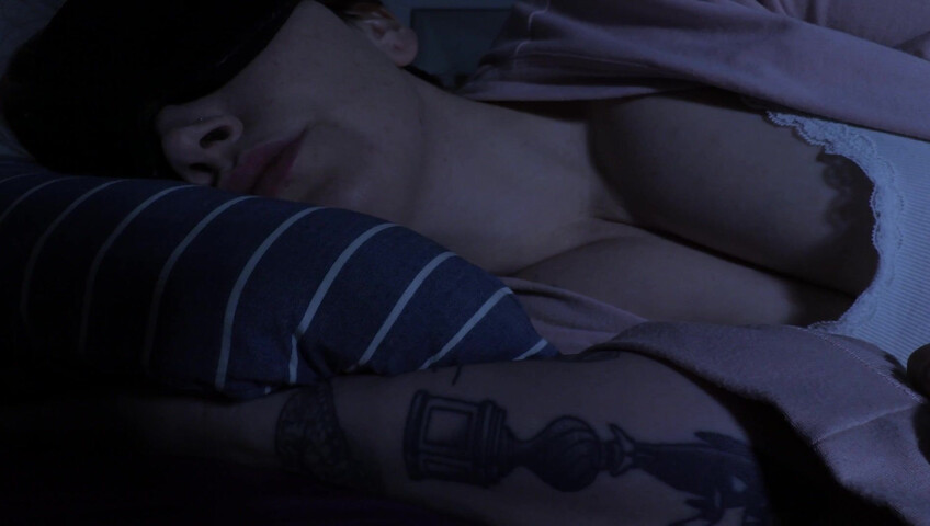 Bettie Bondage - Stay With Mom