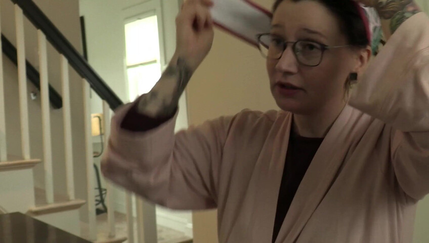 Bettie Bondage - Staying with Mom