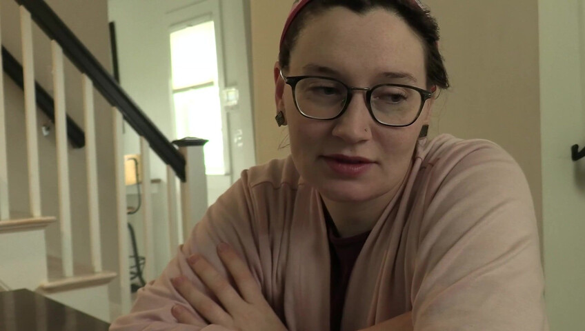 Bettie Bondage - Staying with Mom