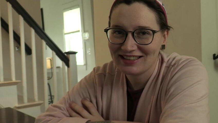 Bettie Bondage - Staying with Mom