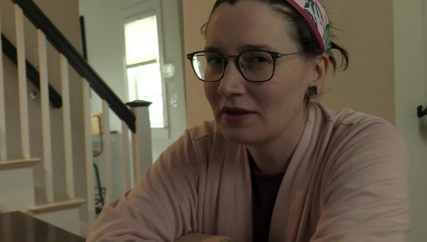 Bettie Bondage - Staying with Mom