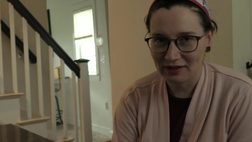 Bettie Bondage - Staying with Mom