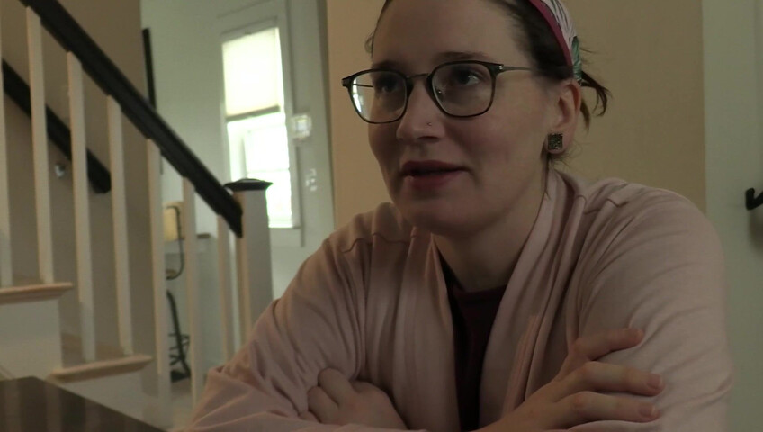 Bettie Bondage - Staying with Mom