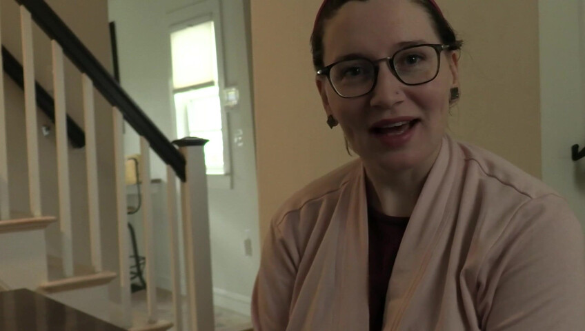 Bettie Bondage - Staying with Mom