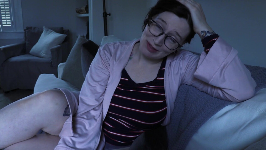 Bettie Bondage - Staying with Mom