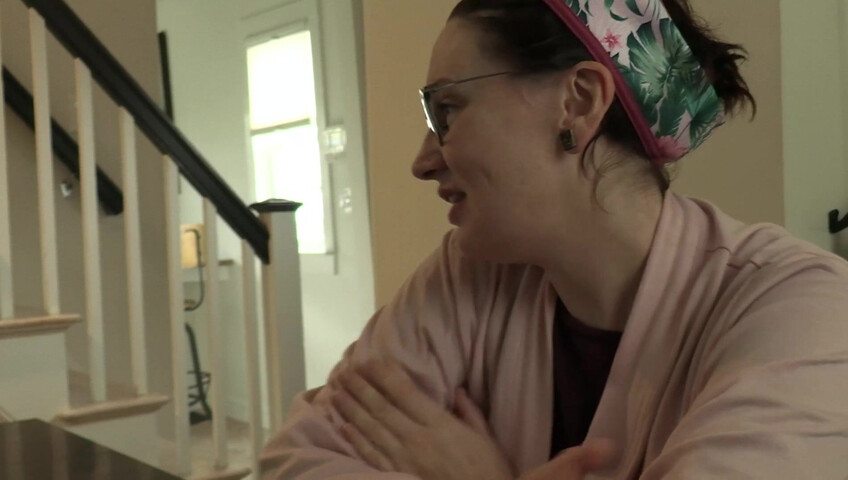 Bettie Bondage - Staying with Mom