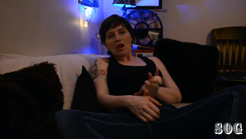 Bettie Bondage - punk date fucks you