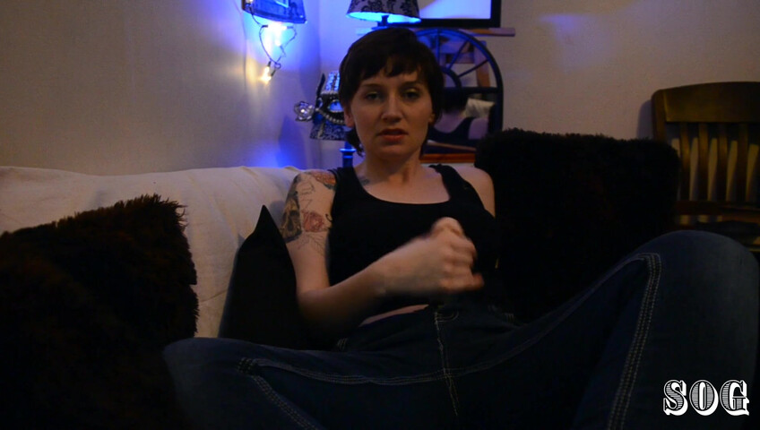 Bettie Bondage - punk date fucks you