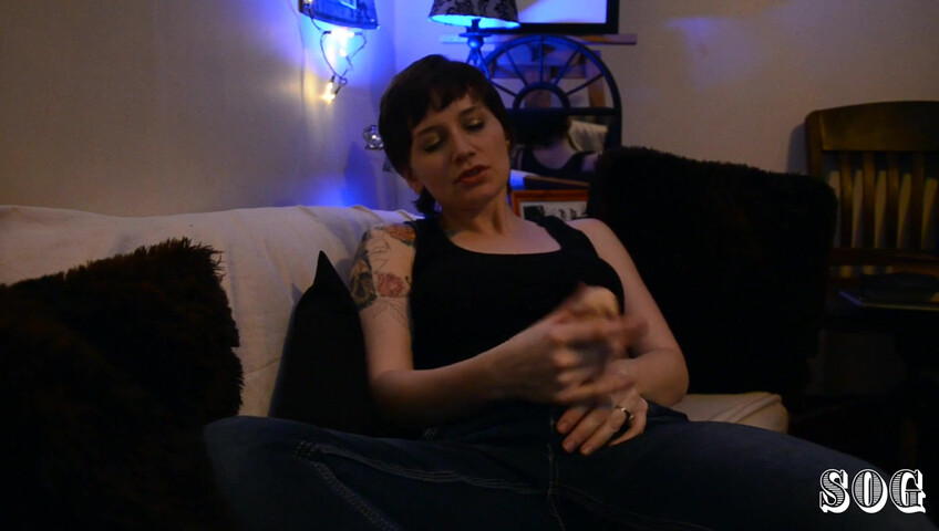 Bettie Bondage - punk date fucks you