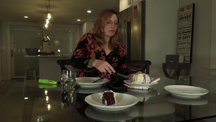 Bettie Bondage Pregnant - 4 January 2025 - Gullible Mom's Guest of Honor is A Bully