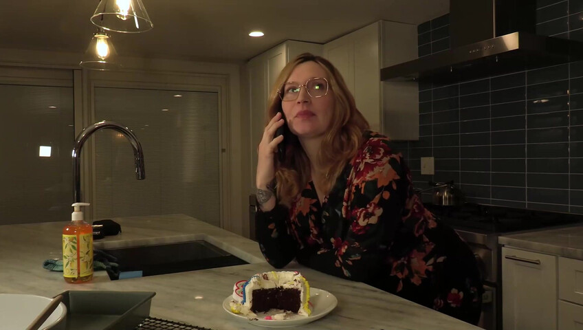 Bettie Bondage Pregnant - 4 January 2025 - Gullible Mom's Guest of Honor is A Bully