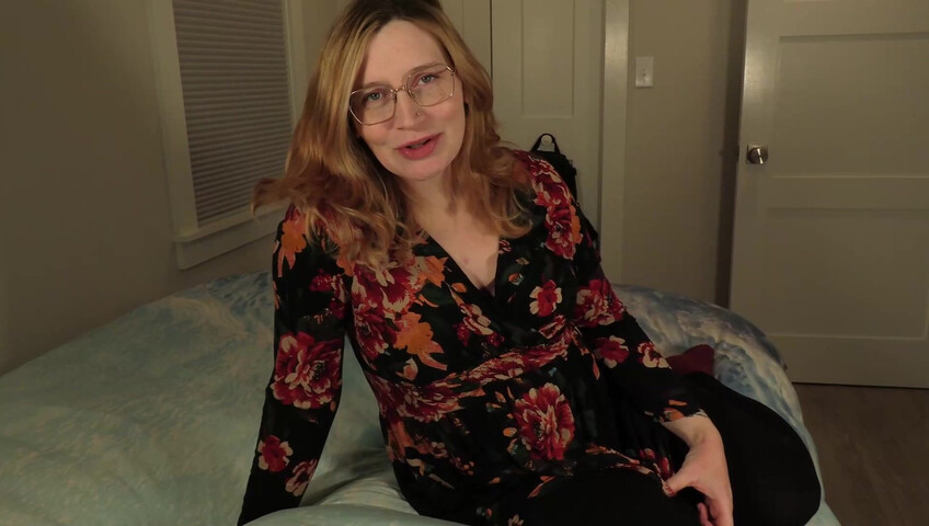 Bettie Bondage Pregnant - 4 January 2025 - Gullible Mom's Guest of Honor is A Bully