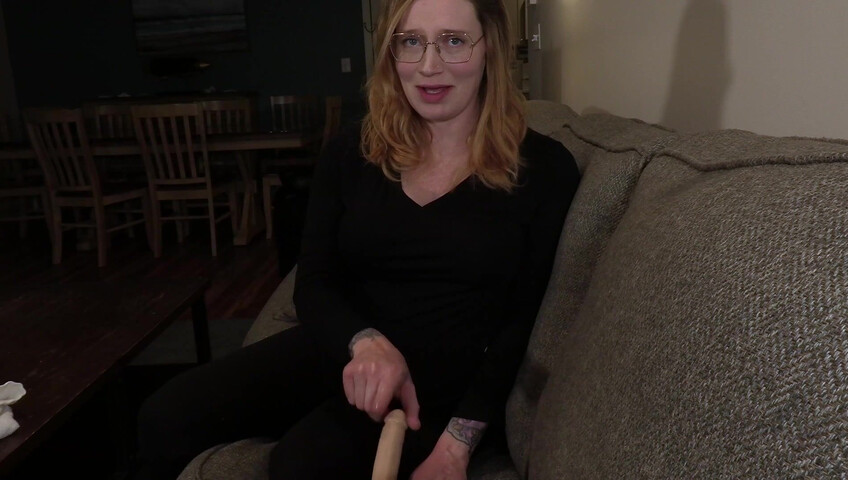 Bettie Bondage – Small Penis Lessons With Mom