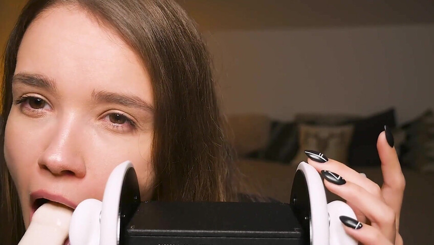 Bunny Marthy ASMR - Sucking Dick