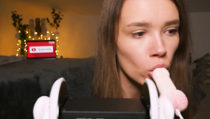 Bunny Marthy ASMR - Sucking Dick