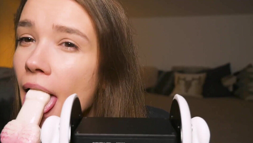 Bunny Marthy ASMR - Sucking Dick