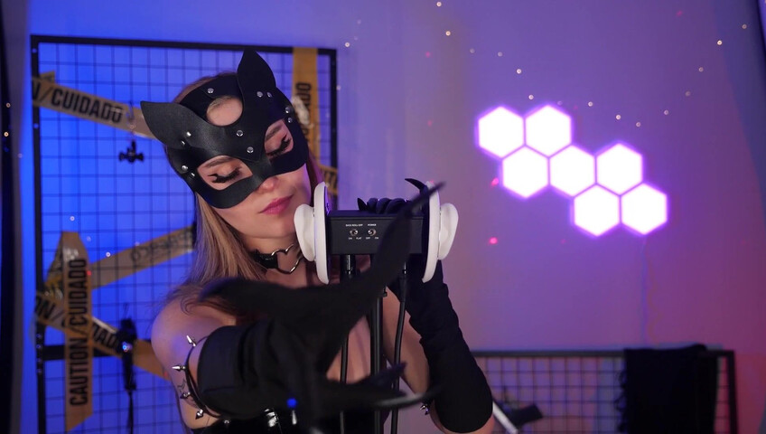 Busy B - Catwoman Ear Eating