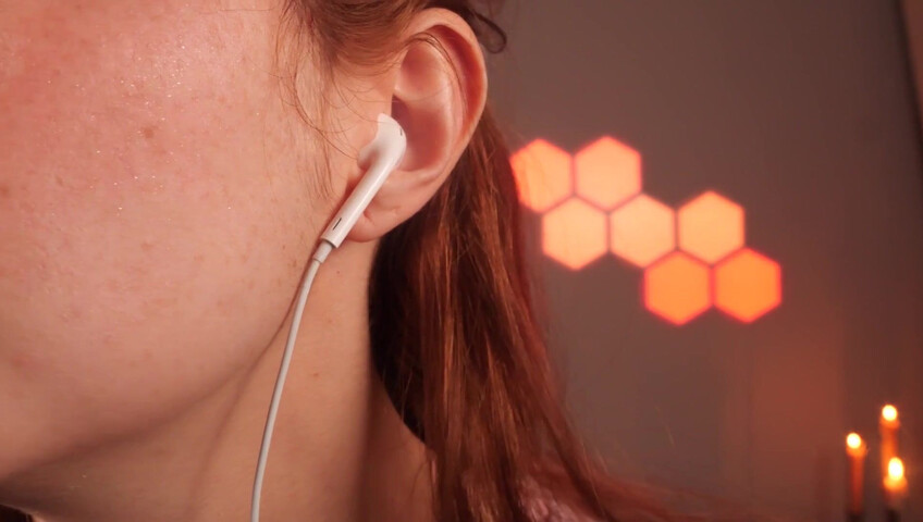 Busy B - Up Close Lens Kisses